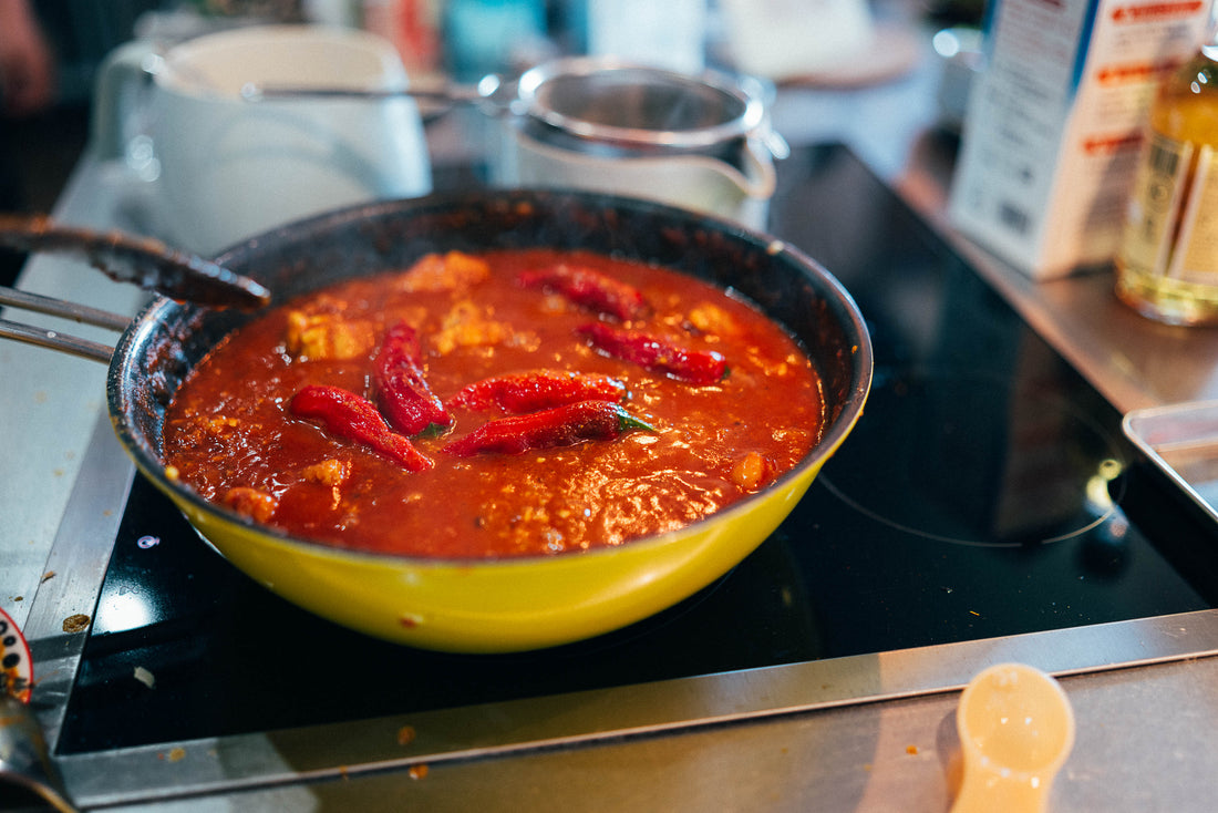 カレーが辛すぎたときの直し方｜水を足しても薄まらない理由